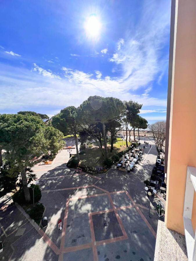 Fiuri De Tapo Apartment Grado Luaran gambar